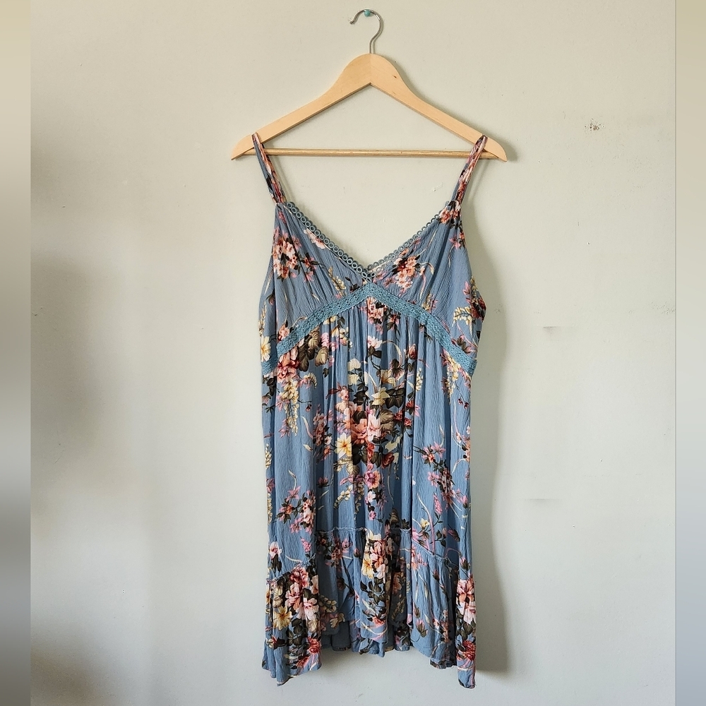 Umgee Blue Floral Lace-Trim Dress Med